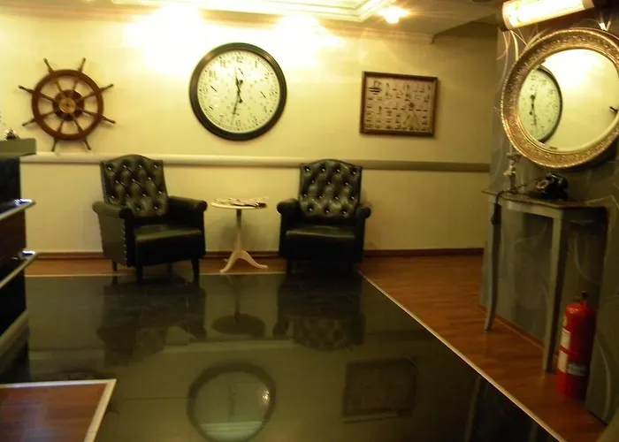 Vesta Hotel