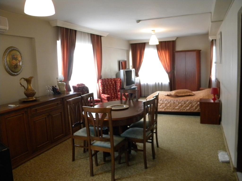Vesta İzmir