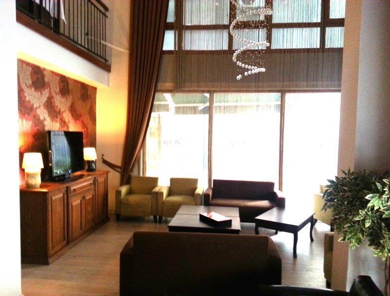 Vesta Hotel