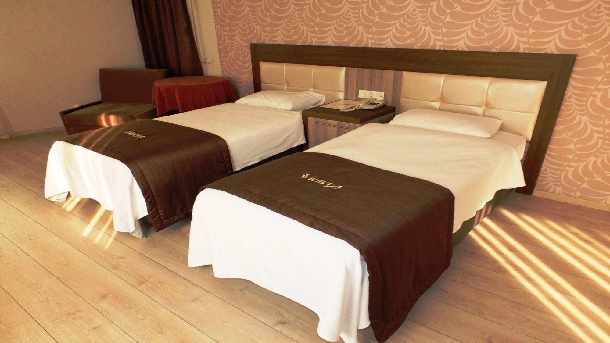 Vesta Hotel İzmir