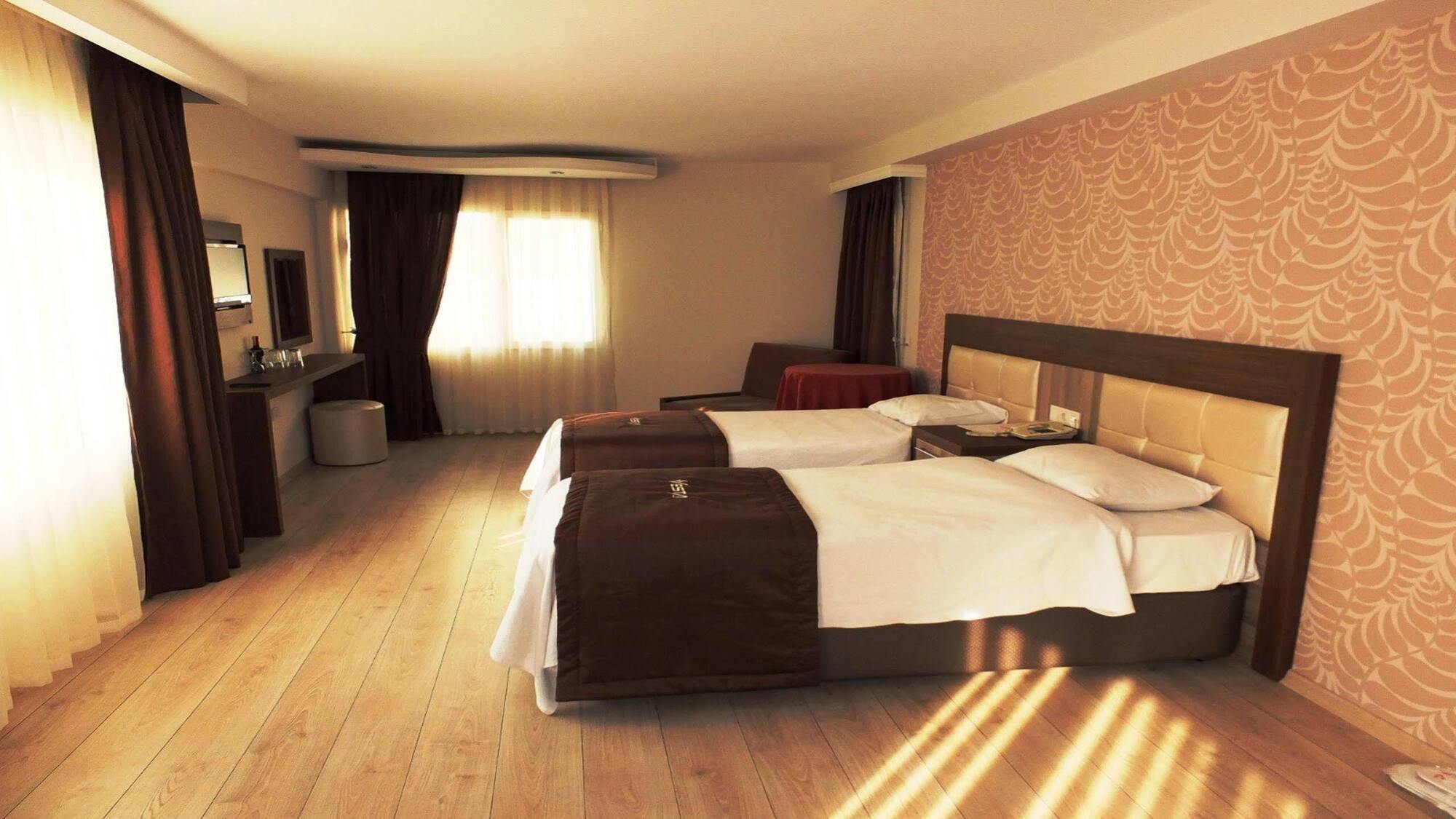 Vesta İzmir