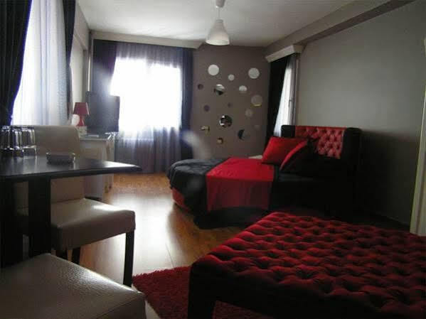 Vesta İzmir