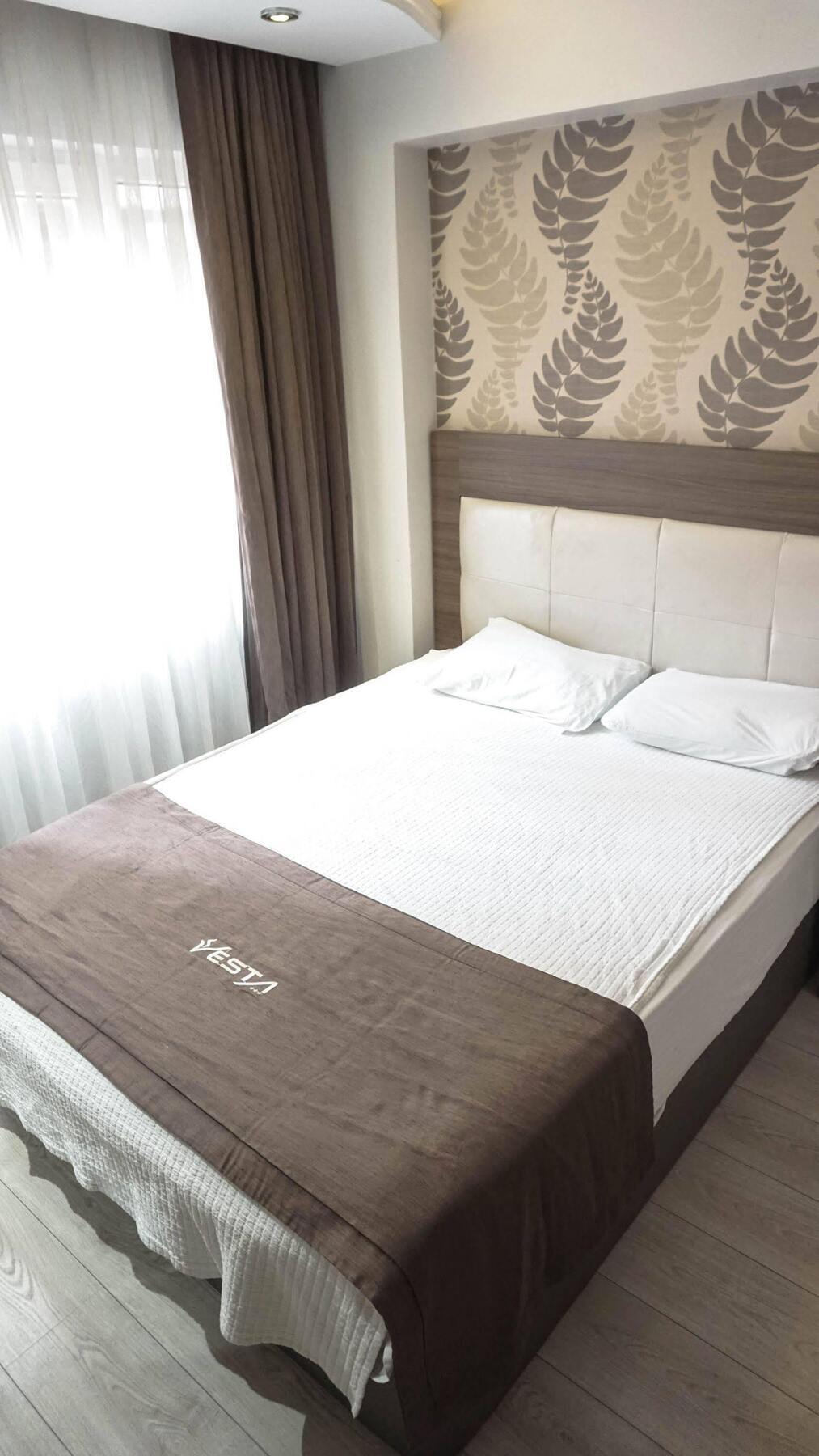 Hotel Vesta 3*